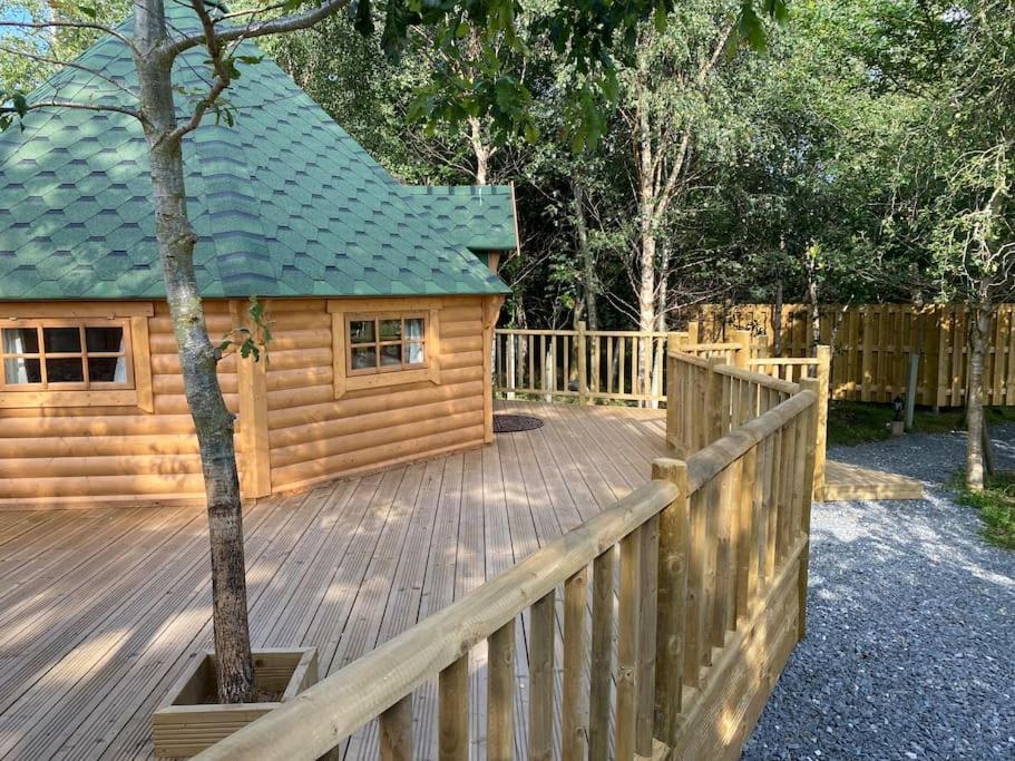 Apartment Craigshannoch Luxury 1 Bed Woodland Hot Tub *